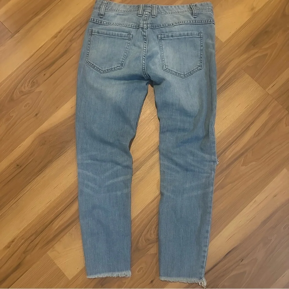 Free People Light Blue Distressed Ankle Jeans